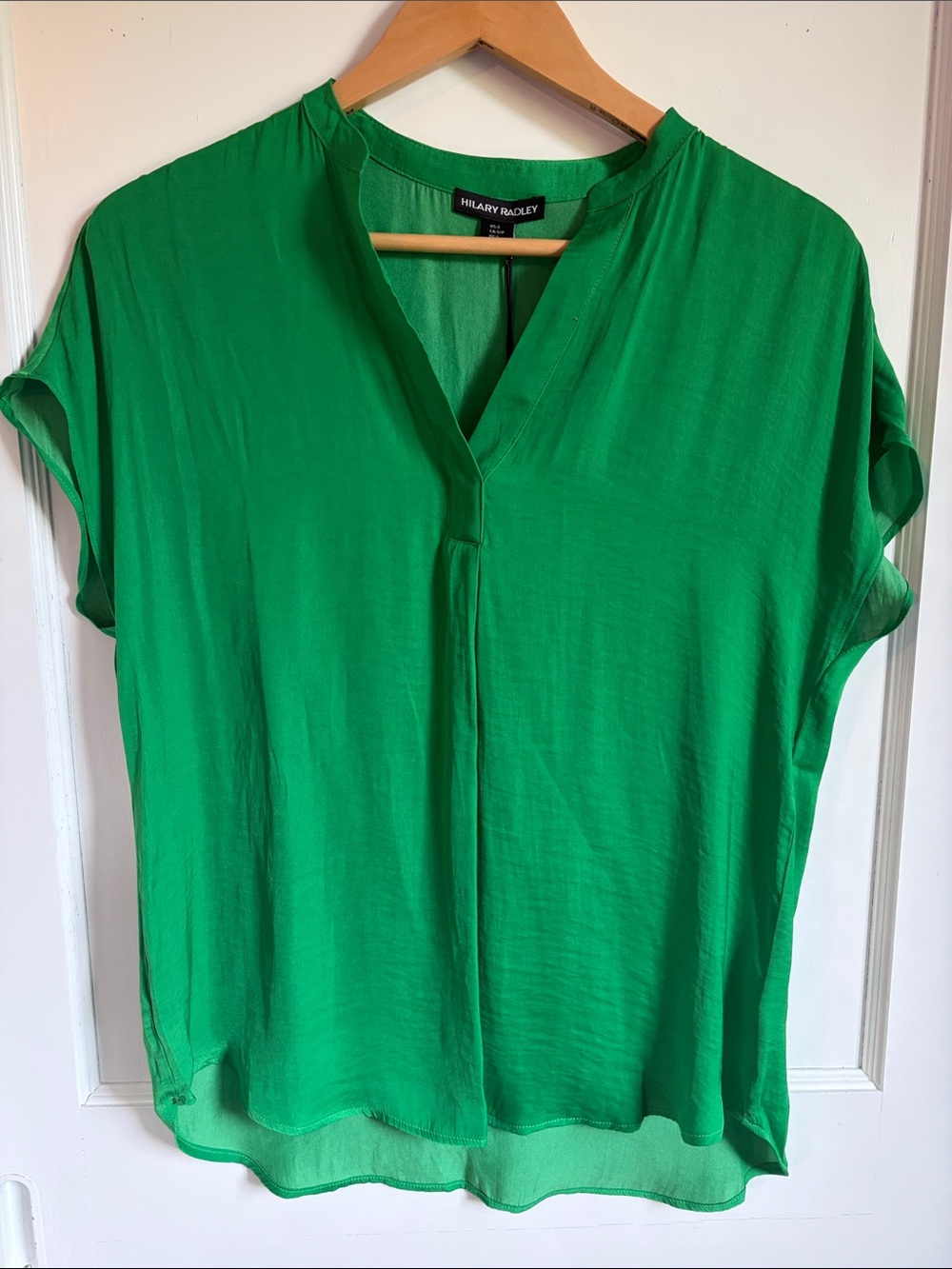Hilary Radley Vibrant Green Split V-Neck Cap Sleeve Blouse